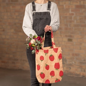 Berry Sweet Tote Smart fashion accessory Innovative Vision