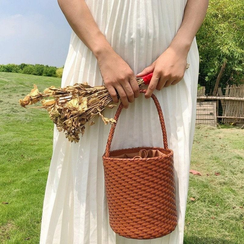 Handwoven Genuine Leather Bucket Bag, Woven Triple Jump Bamboo Ladies Handbag, Weekend Basket Bag, Summer Beach Bag, Coffee, Brown Versatile Wardrobe Item Classic Versatile Piece