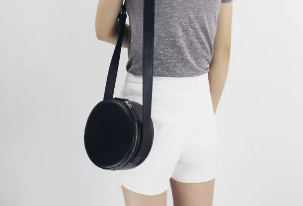 zipper closure Black Leather Circle bag shoulder bag black for women leather crossbody bag