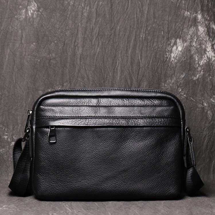 Modern Travel Simple Travel Black LEATHER MENS Small Courier Bag SIDE BAG Black Leather MESSENGER BAG FOR MEN