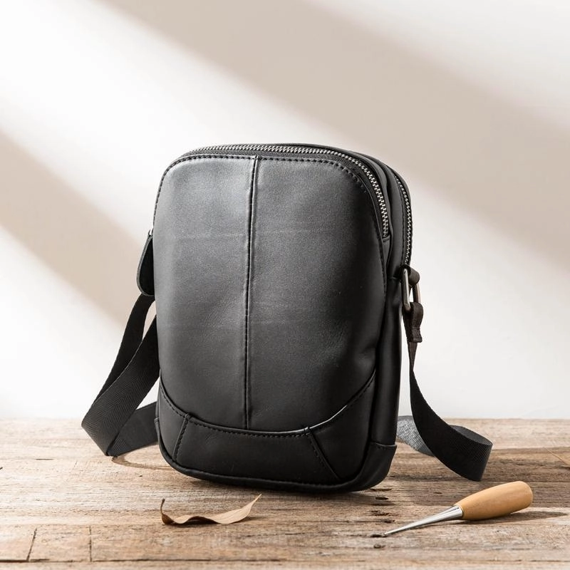 Black Leather Mens Small Vertical Messenger Bag Postman Bag Small Courier Bag for Men Travel Companion Travel convenience