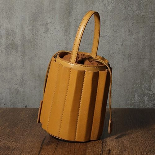 Black Womens Leather Bucket Handbag Womens Barrel Purse Small Bucket Shoulder Purse Classic Evening Night Glamour