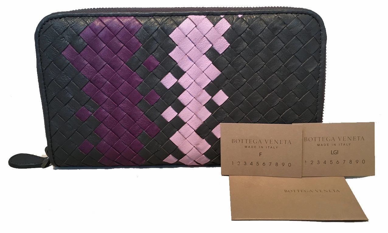 Bottega Veneta Woven Grey and Purple Leather Zip Wallet Unique Accent
