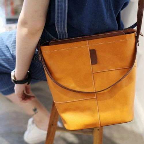 Brown Womens Leather Bucket Handbag Purse Handbag Barrel Handbag Shoulder Bag for Ladies Timeless Inspiration Polished Finish