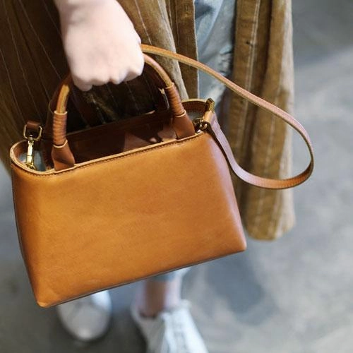 Stylish Mood Daily Use Brown Womens Leather Satchel Handbag Purse Small Structured Handbag Satchel Purse for Ladies
