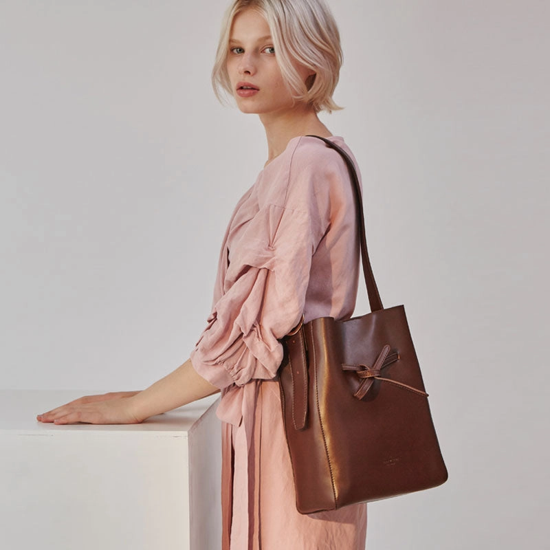 Stylish Leather Brown Womens Bucket Purse Crossbody Bag Barrel Shoulder Bag for Women Easy Outfit Addition