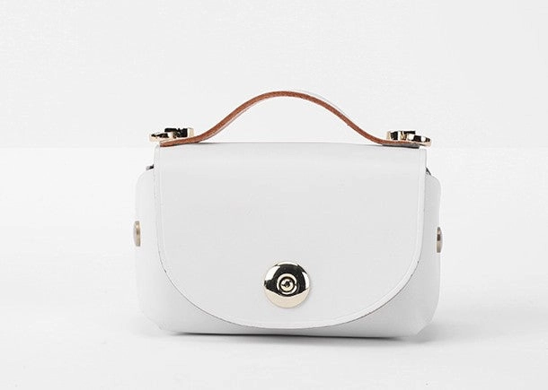 Limited Edition Seasonal Fashion Cute Leather Womens Mini Chain Purse Makeup Handbags Tiny Chain Shoulder Bags for Women