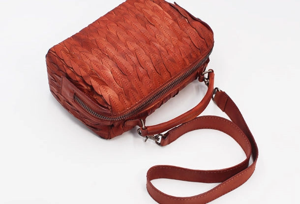 Handmade Leather Handbag Boston Bag Purse Crossbody Shoulder Bag for Women Lady Versatile Companion