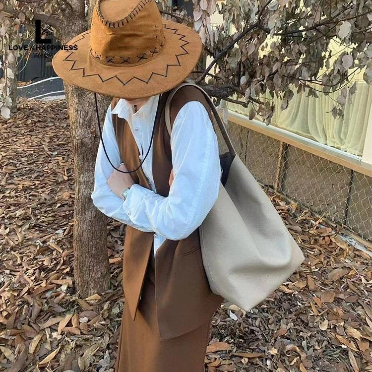 Classic Leather Bucket Bag, Minimalist Minimalist Leather Tote Bag, Fashion Designer Bag, Tan Mummy Bag, Everyday Bag, Gift For Her Lightweight Tote