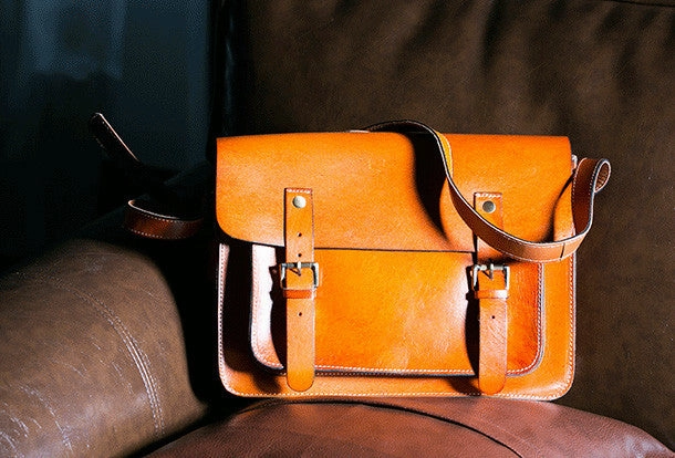 Handmade leather mens Messenger Bags School shoulder bags for Men Compact Travel