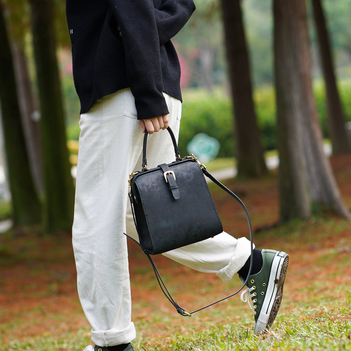 Fresh Spirit Professional Ready Handmade Womens Black Leather Doctor Handbag Side Purse Doctor Purse for Women