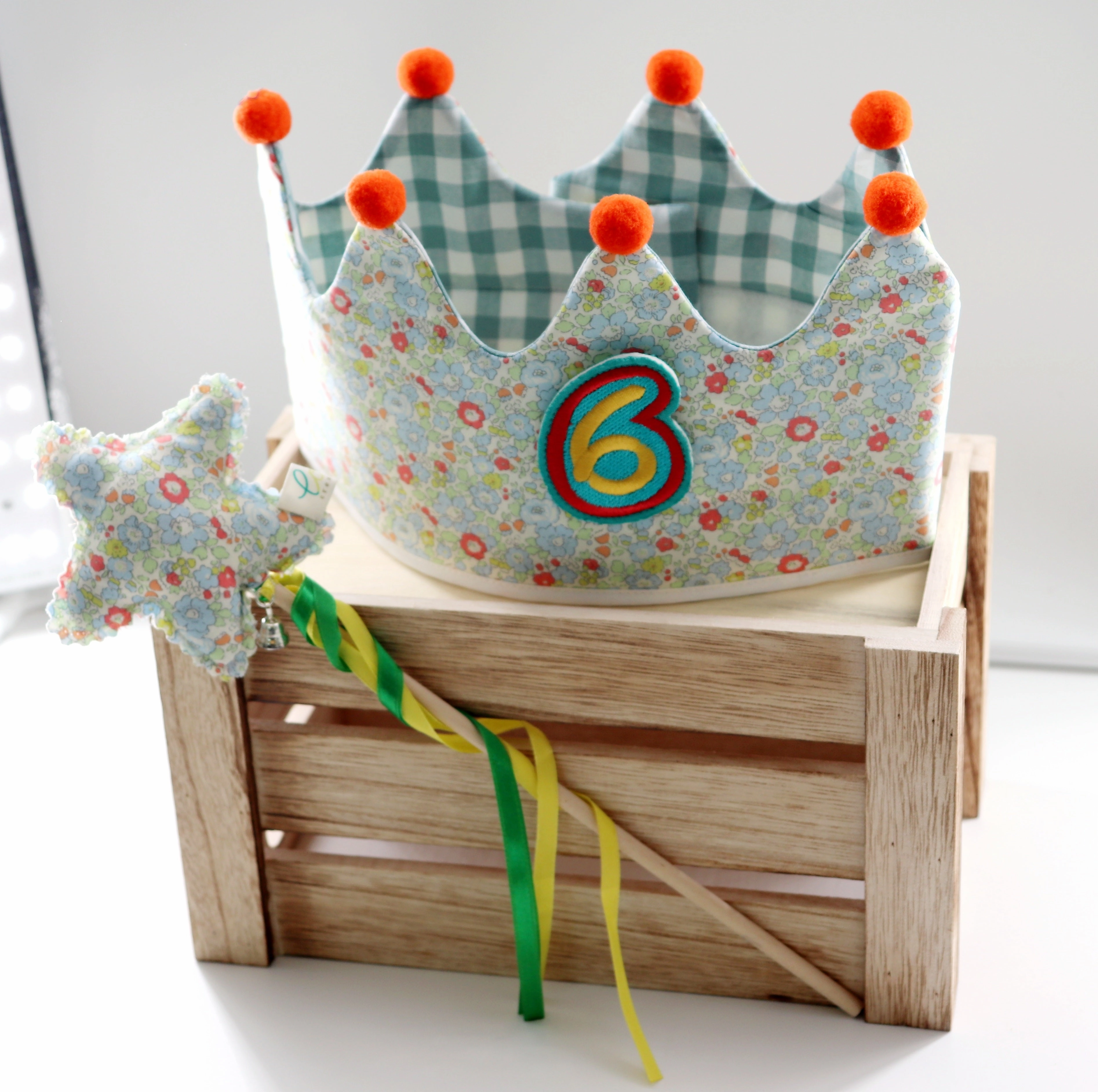 Compact Storage Crown and Wand pack Lightweight Utility