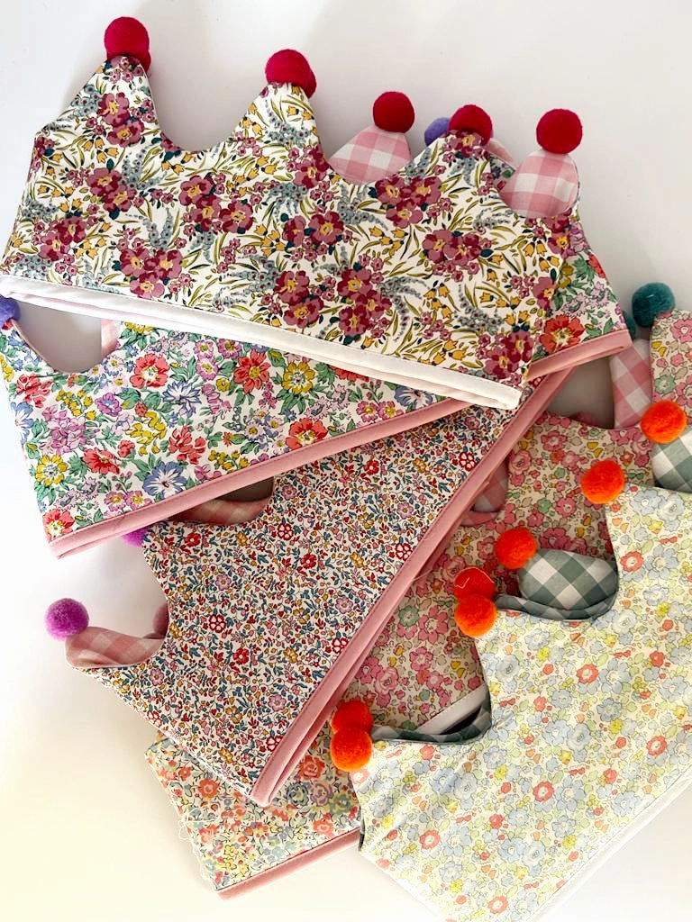 Compact Storage Crown and Wand pack Compact Companion