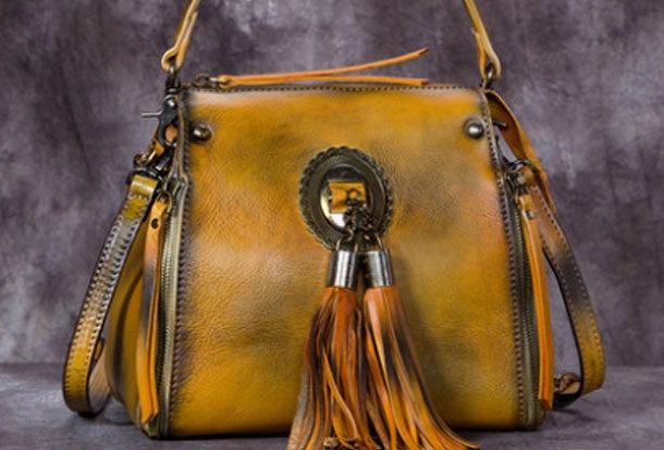 Elegant Accent Womens Leather Handbag Vintage Tassel Crossbody Bag Shoulder Bag Purse For Women