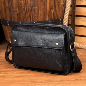 Everyday Style Cool Black Leather 10 inches Small Postman Bags Messenger Bag Courier Bag for Men