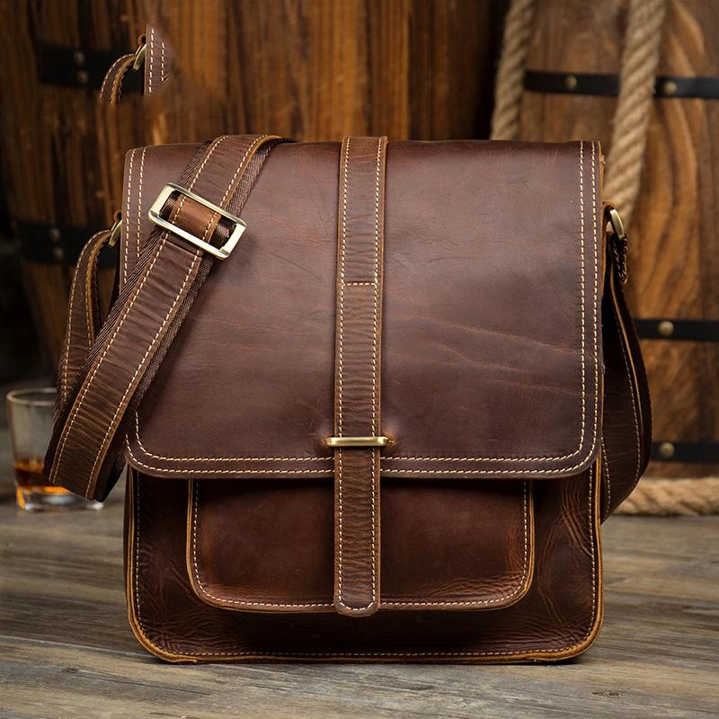 Compact Gear Essential Gear Cool Dark Brown Leather 10 inches Vertical Courier Bag Side Bags Messenger Bag for Men