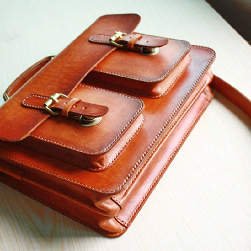 Cool Handmade Leather Mens Messenger Bag Briefcase School Bag for men Simple Form Elegant Simplicity