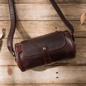 Cool Leather Mens Barrel Shoulder Bag Coffee Messenger Bags for Men Travel Comfort