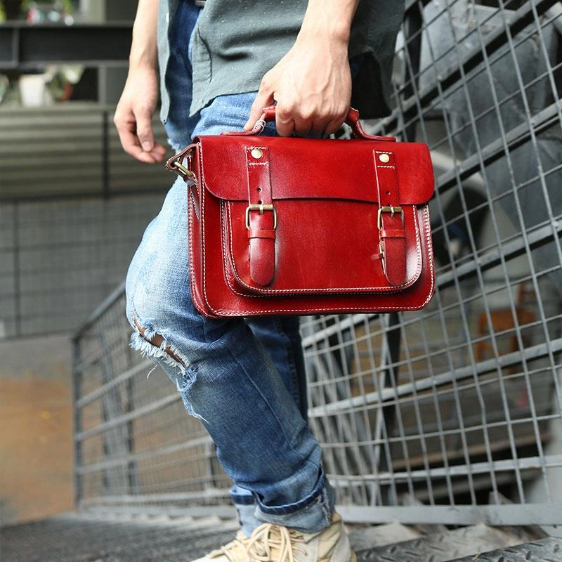 Cool Leather Mens Messenger Bag Handbag Shoulder Bag for men Modern Lifestyle