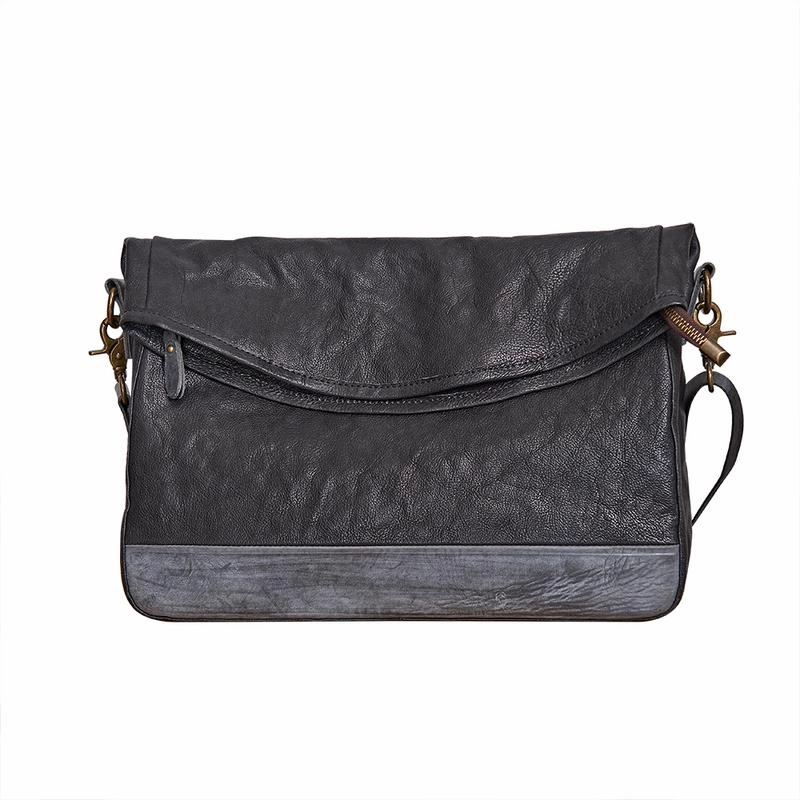 Cool Mens Black Leather Courier Bags Side Bags Leather Messenger Bags Postman Bag for Men Versatile Travel