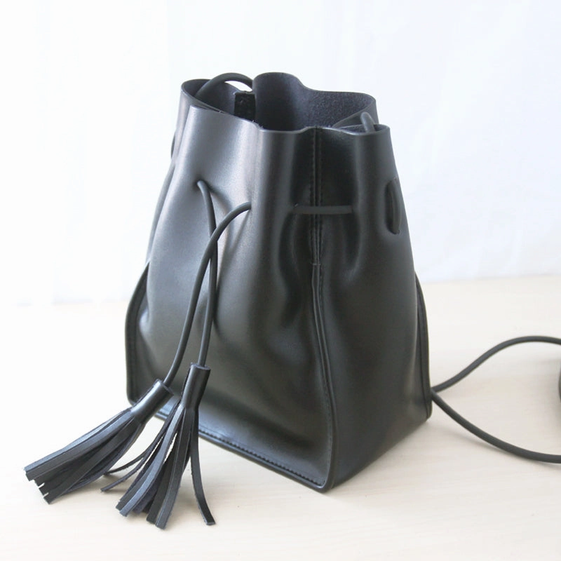 Soft Leather Design Everyday Wear Cute LEATHER Black Bucket Bag WOMENs SHOULDER BAG Purses FOR WOMEN