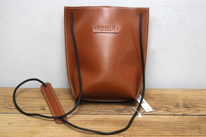 Contemporary Lifestyle Cute LEATHER WOMEN Bucket SHOULDER BAG Barrel Crossbody Purses FOR WOMEN