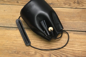 Cute LEATHER WOMEN Bucket SHOULDER BAG Barrel Crossbody Purses FOR WOMEN Urban Lifestyle Accessory