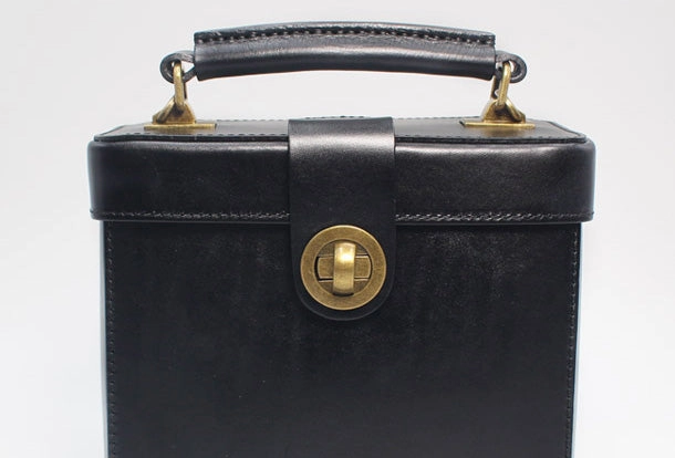 Minimal Trend Cute Leather Womens Handbag Doctor Bag Purse Shoulder Bag for Women