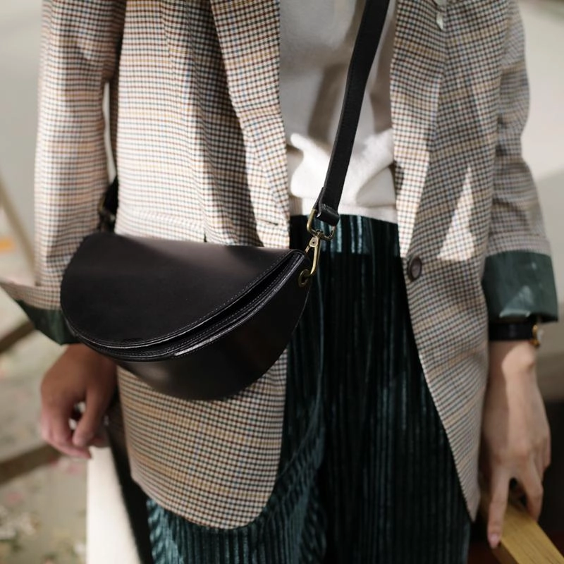 Timeless Street Soft leather purse Cute Semi Circle Half Moon Womens Leather Handbag Crossbody Saddle Bag Purse for Ladies