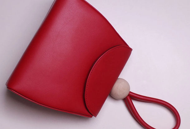 Vibrant color shoulder bag Contemporary Look Genuine leather clutch handbag beige clutch purse Wristlet bag women