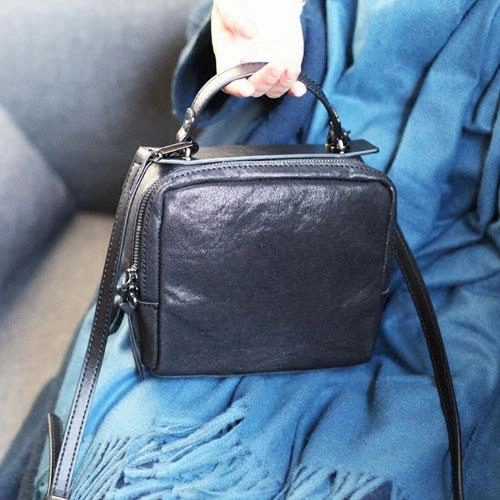 Vintage Womens Best Black Leather Women's Small Square Handbag Side Bag Crossbody Bag Purse for Ladies Utility Companion Trendy Fashion