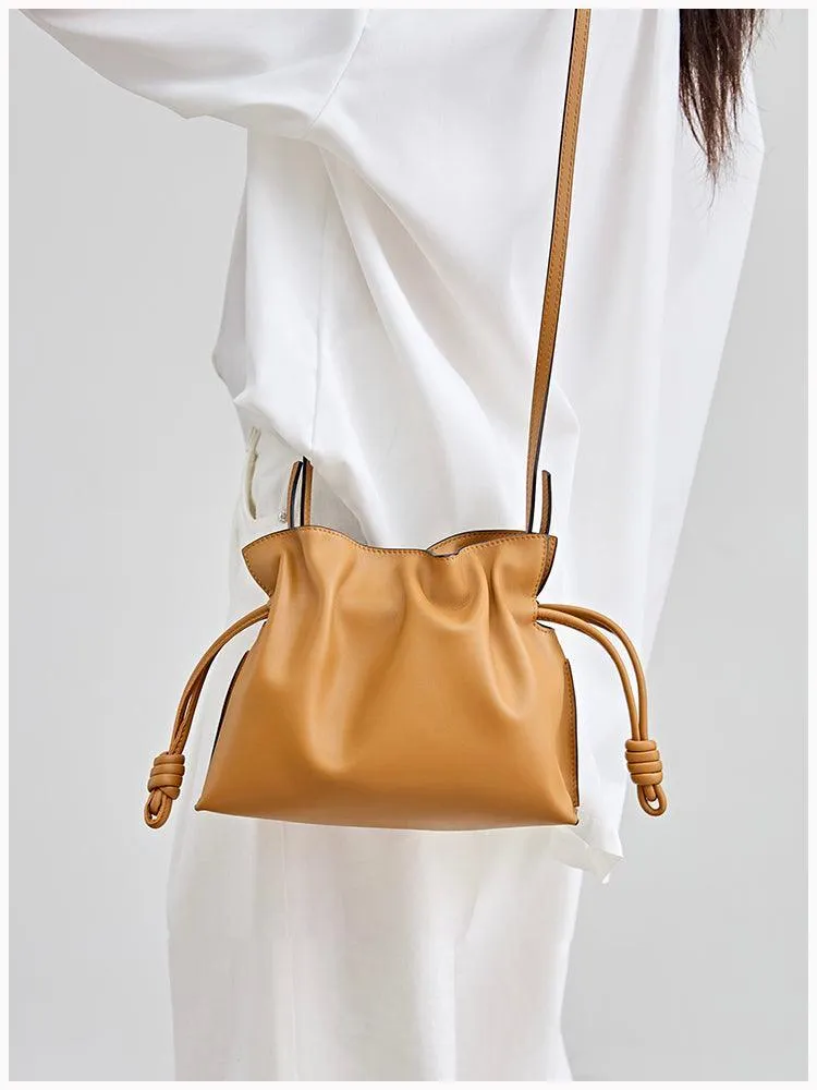 Trendy Utility Modern Function Elegant Small Cowhide Leather Shoulder Bag Crossbody Bag for Women with Drawstring Closure