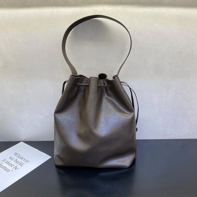 Daytime Casual Style Elegant Cowhide Leather Bucket Tote Bag with Wide Strap?C Large Shoulder and Crossbody Bag for Women