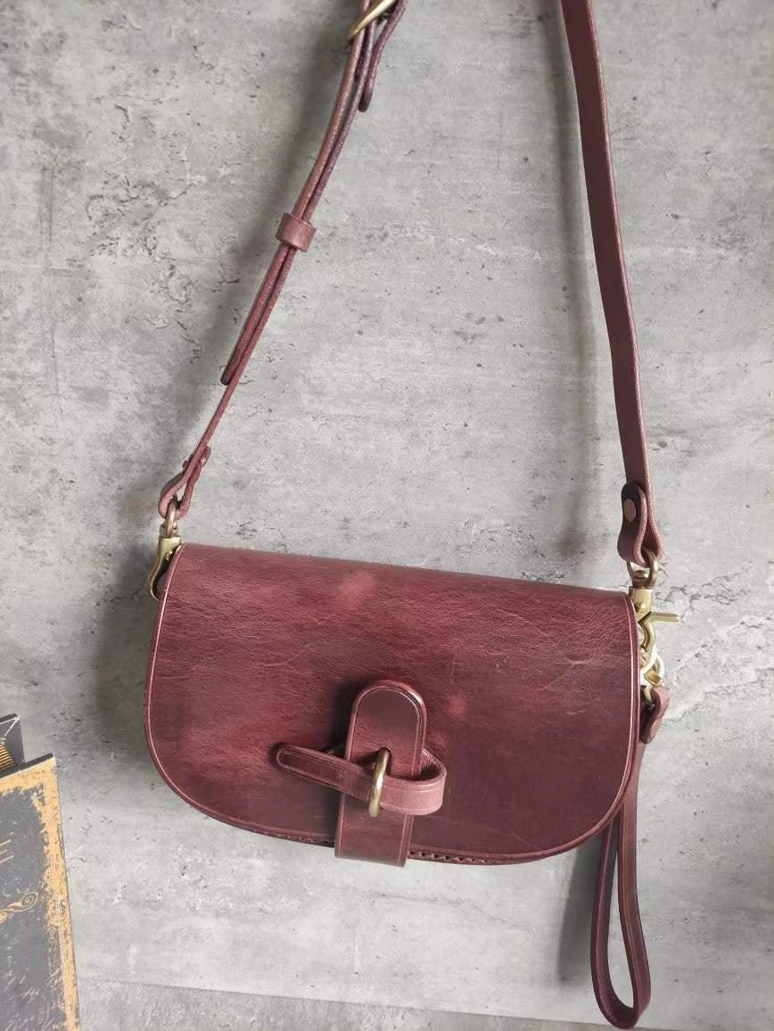 Handcrafted Vintage Designer Saddle Bag, Italian Cowhide Leather Shoulder Bag, Women Crossbody Bag, Gift for Her, Black, Coffee, Pink Classic Detail