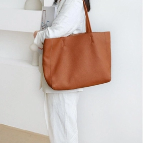 Handcrafted Leather Tote Bag ?? Grain Leather Large Tote Bag Caramel Colour, Birthday gift for her, Comfort Fit Functional Simplicity