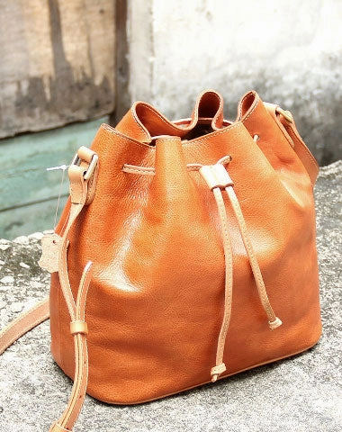 Sleek Utility Functional Storage Handmade leather bucket purse crossbody bag purse shoulder bag for women