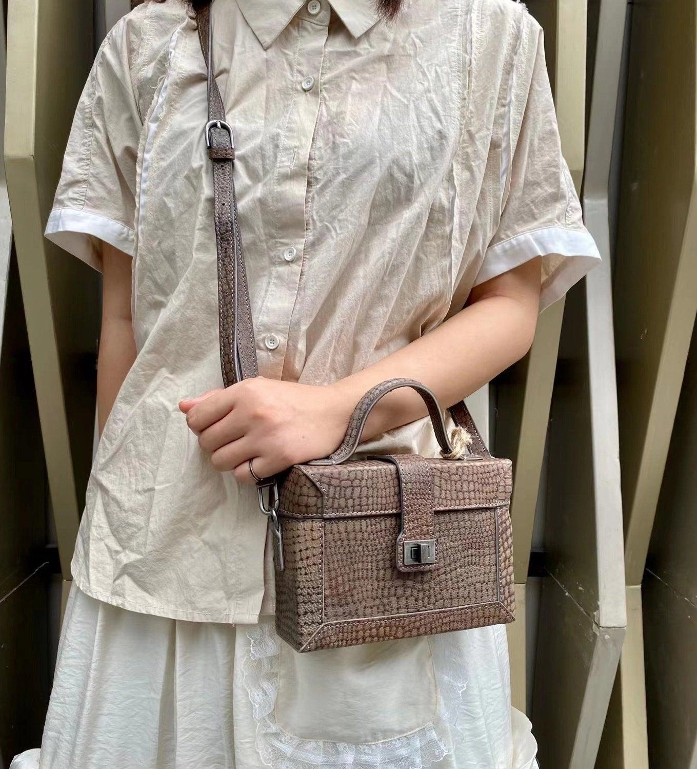 Fantasy Colours Calfskin Leather Classic Box Bag, Women's Leather Box Shoulder Bag, Handcrafted Designer Bag, Classic Crossbody Bag Classic Fashion