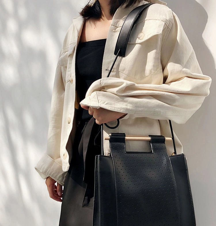 Fashion Black Leather Womens Unique Handbag Purse Shoulder Bag For Women Light Function Everyday Fashion