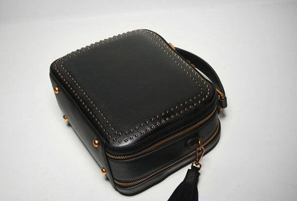 Genuine Leather handbag rivet bag tassels shoulder bag for women leather bag Lightweight duffel bag Trendy Spirit