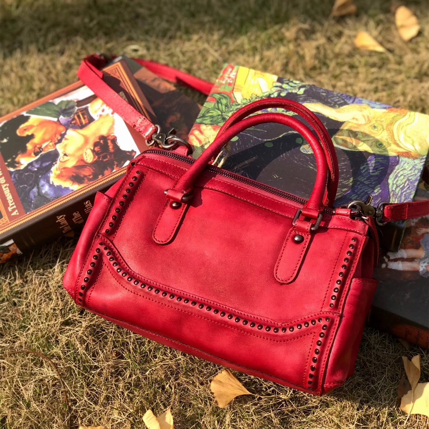 Genuine Handmade Boston Bag Vintage Leather Rivet Biker Handbag Shoulder Bag Women Leather Purse Light Function Stylish Option