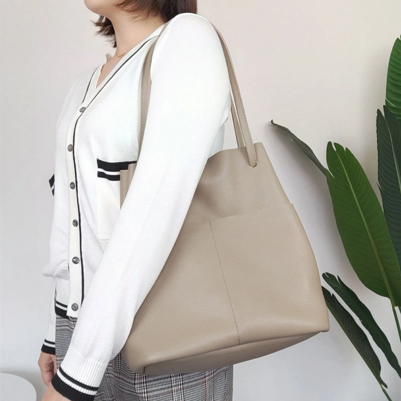 Fashion Womens Black Leather Tote Bag Vertical Brown Shoulder Tote Bag Bucket Tote For Women Casual Streetwear Urban Gear