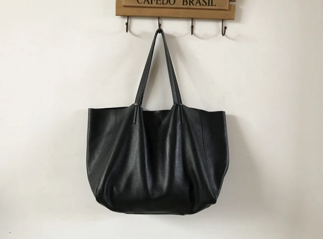 Fashion Womens Silver Leather Oversize Tote Bag Black Shoulder Tote Bag Handbag Tote For Women Classic Daily Multi Pocket