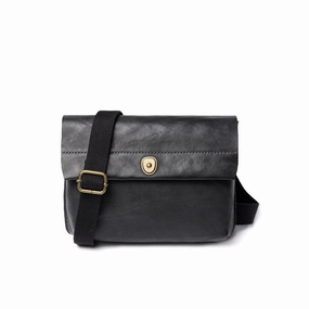 Fashionable Black Leather Mens Small Side Bag Messenger Bags Casual Shoulder Bags for Men Minimalist Organizer Urban Adventure Gear