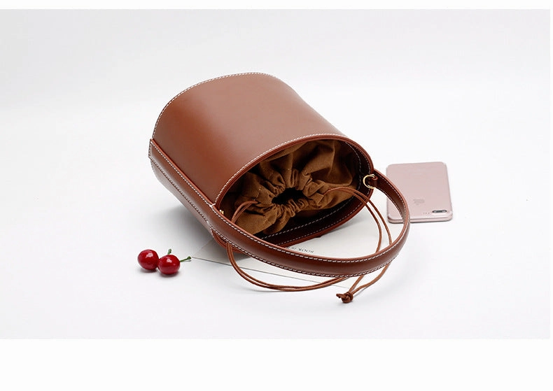 classic accessory Handmade Genuine Leather Handbag Bucket Bag Purse Crossbody Bag Shoulder Bag Purse For Women