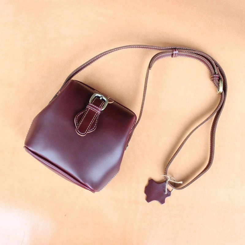 Professional Tote Handmade Womens Red Leather Doctor Shoulder Purses Red Doctor Crossbody Purses for Women