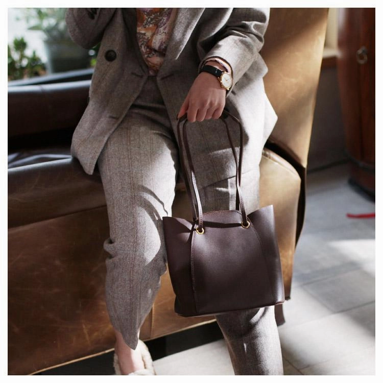 Casual Daily Fashion Fashion womens leather Brown Bucket Shoulder Bag Bucket Side Bag Crossbody Purse for Ladies