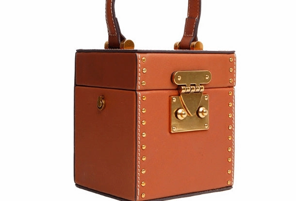 Genuine Leather Cute Cube Handbag Crossbody Bag Shoulder Bag Women Leather Purse Stylish Finish Lightweight shoulder bag