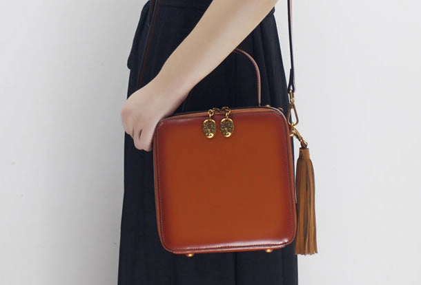 Modern everyday carrier Genuine Leather handbag Cube bag shoulder bag for women leather crossbody bag