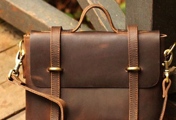 Minimal Carry Daily Function Genuine Leather Mens Cool Messenger Bag iPad Bag Chest Bag Bike Bag Cycling Evelope Cluth Bag For Men