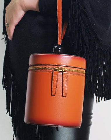 Genuine Leather round circle clutch purse handbag Wristlet bag for women leather Statement Piece Signature Craft